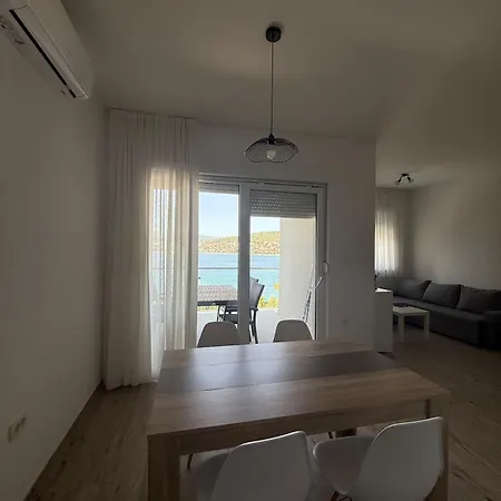 Seaesta Holidays Andrea Apartman