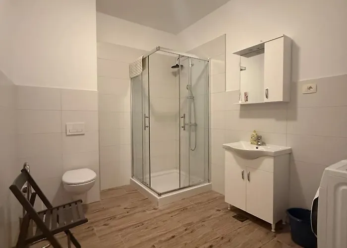 Seaesta Holidays Andrea Apartament